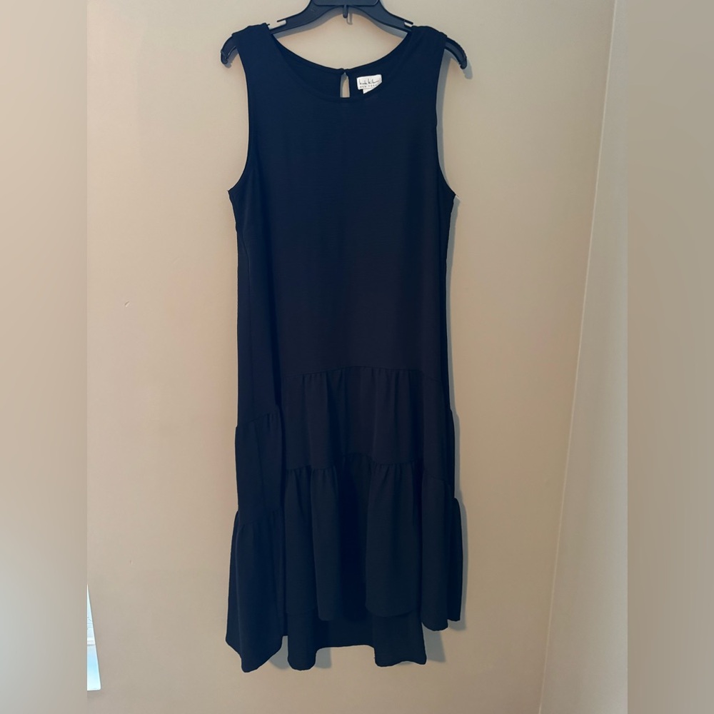 Nicole Miller Tiered Black Sleeveless Dress, L